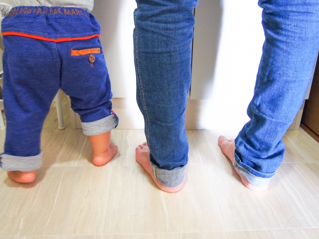 赤ちゃんに靴下はいらない 子どもの足のために必要なこと 明日にも使える やさしい暮らしのためのお役立ち情報 Sooooos